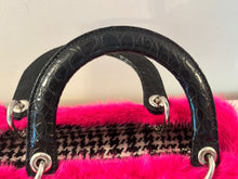 Load image into Gallery viewer, DIOR Lady Dior Medium Tweed Houndstooth with Hot Pink Mink
