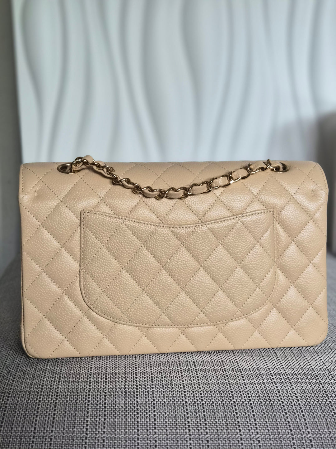 CHANEL series 15 2011/2012 Beige Clair Caviar GHW Medium ML Timeless Classic Double Flap Bag