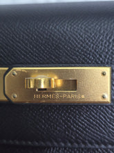 Load image into Gallery viewer, Hermes Noir/Black Epsom Leather GHW Kelly 28 stamp N 2010
