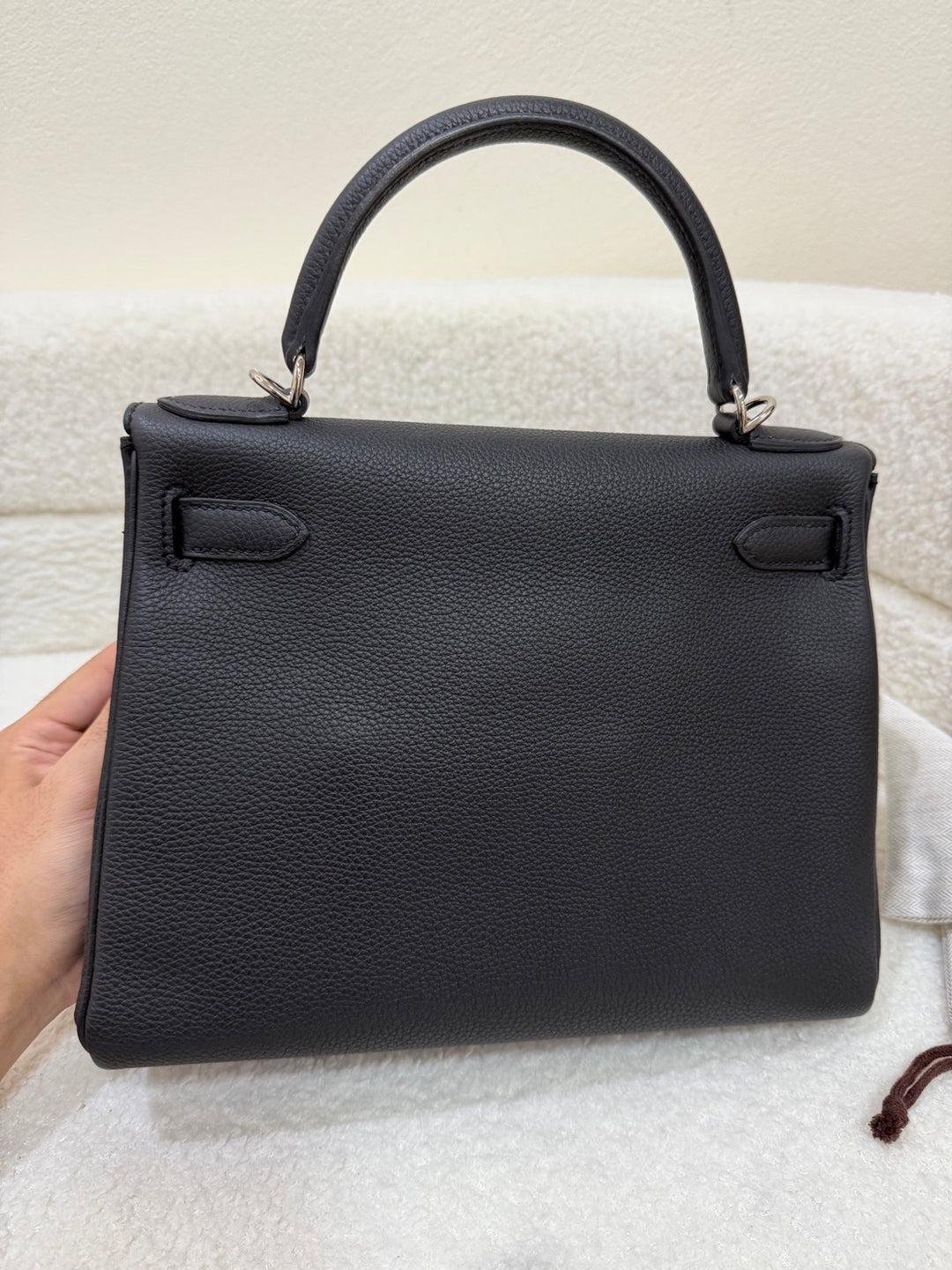 Hermes Kelly 28 Black Noir Retourne Togo Leather PHW Stamp R 2014