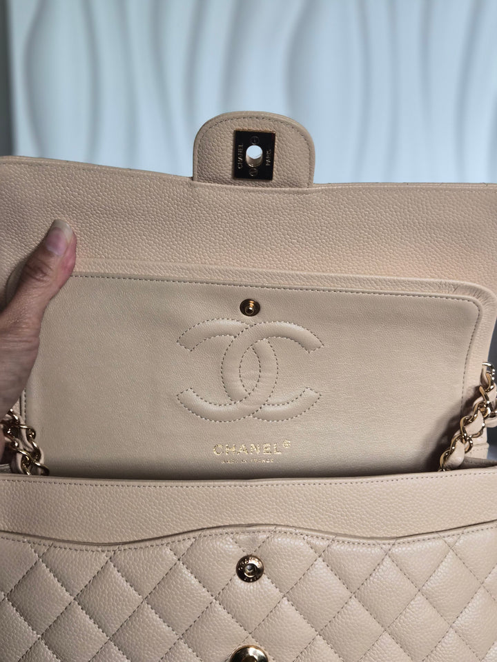 CHANEL series 15 2011/2012 Beige Clair Caviar GHW Medium ML Timeless Classic Double Flap Bag