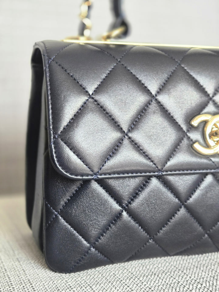 Chanel series 28 2019 Navy Lambskin Champagne GHW Trendy CC Flap Bag size Small with Detachable Strap