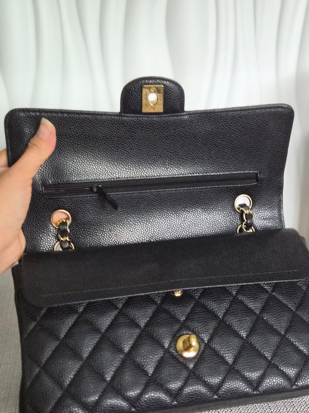 CHANEL series 19 2014 Black caviar GHW 11.12 Medium ML Timeless Classic Double Flap Bag