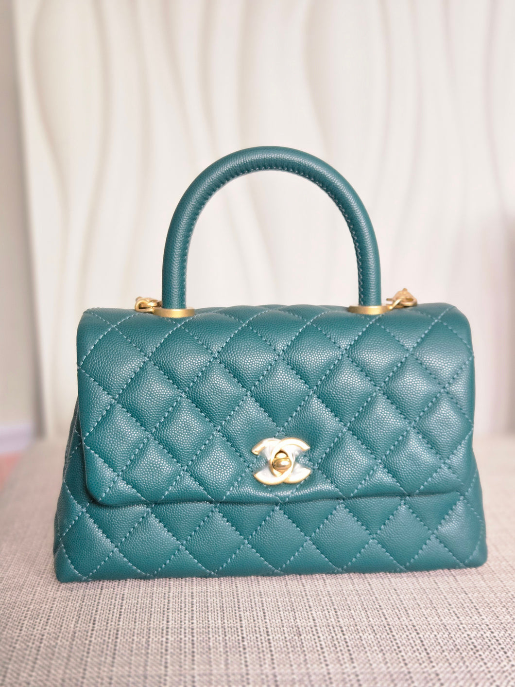 CHANEL series 27 2018 Teal caviar aged GHW SMALL coco handle flap bag with detachable strap
