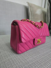 Load image into Gallery viewer, Chanel series 21 2015 Hot Pink Lambskin Chevron Mini Rectangular Flap Bag with Yellow GHW
