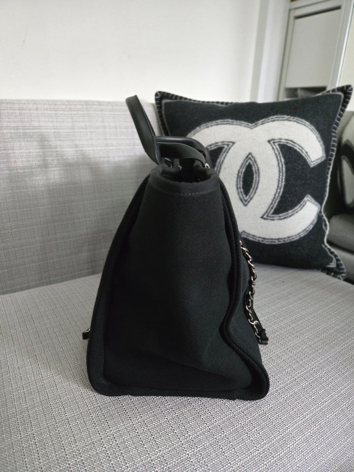 Chanel 20S 2020 Spring/Summer Collecion Black Canvas With Pearl Embossed Deauville Tote Bag with Leather Top Handle Size Medium/Large