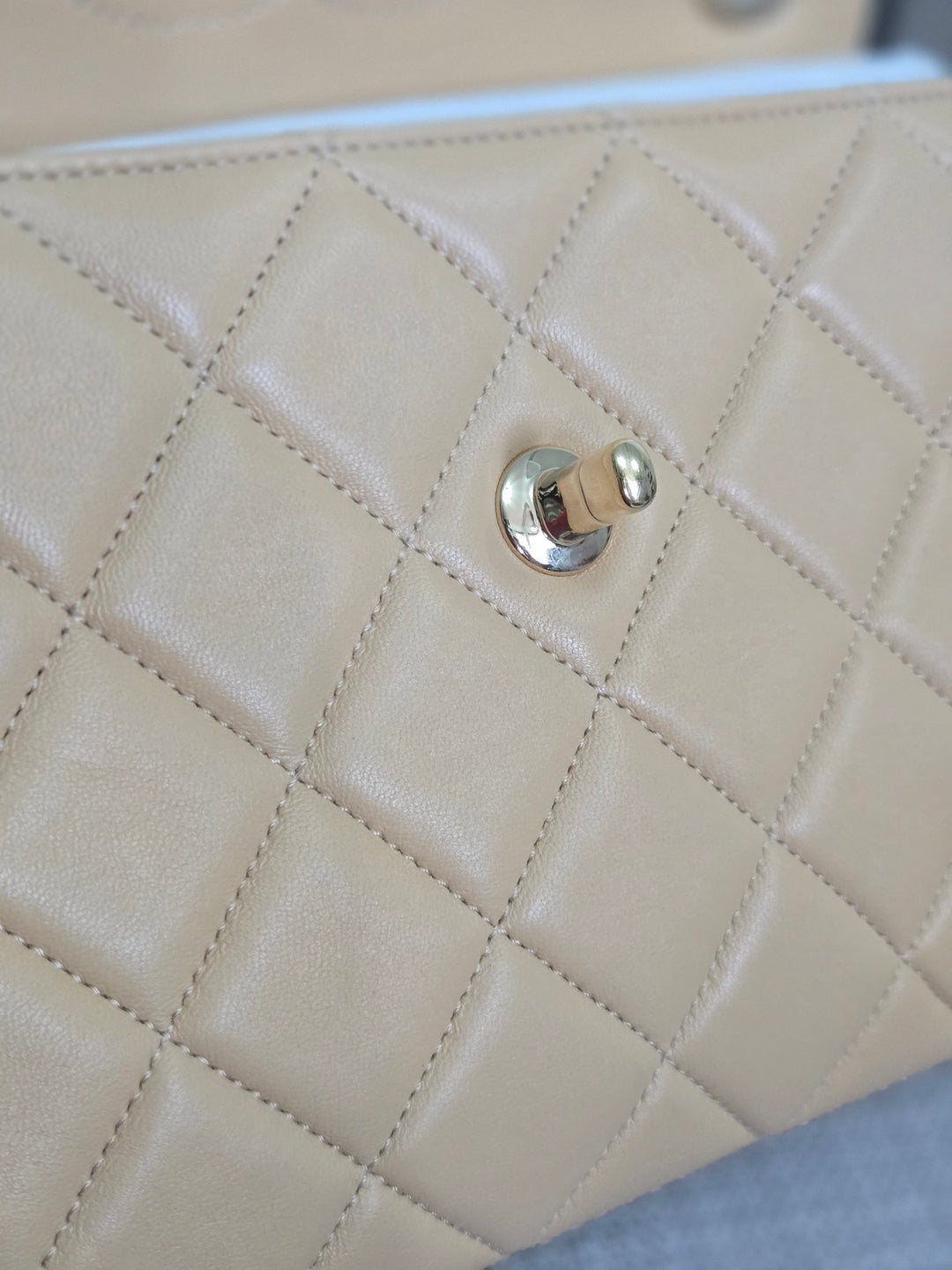 Chanel series 26 2018 Beige Lambskin Trendy CC Flap Bag with Top Handle Size Small with Champagne GHW and detachable Shoulder strap