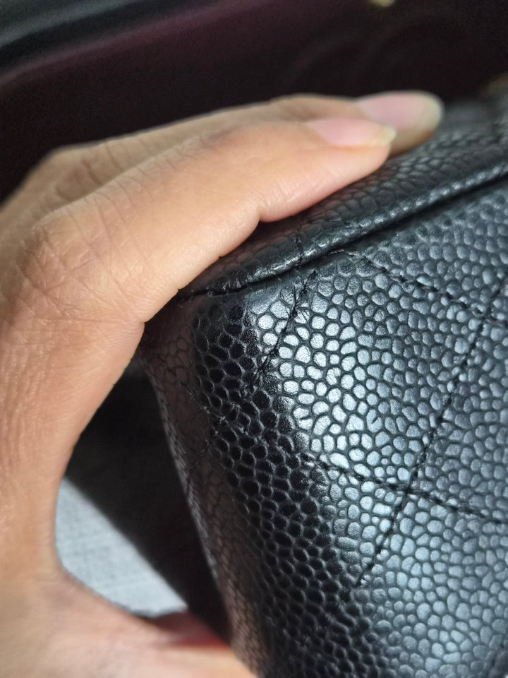 CHANEL series 19 2014 Black caviar GHW 11.12 Medium ML Timeless Classic Double Flap Bag