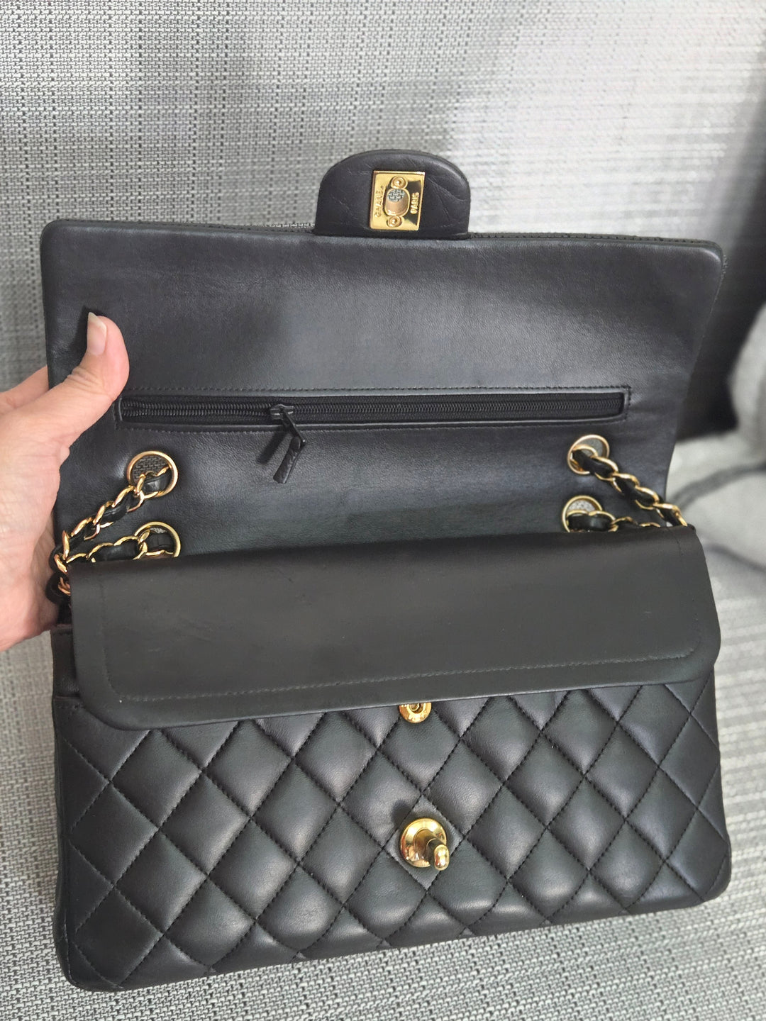 Chanel series 16 2012 Black Lambskin Medium ML Timeless Classic Double Flap Bag with GHW