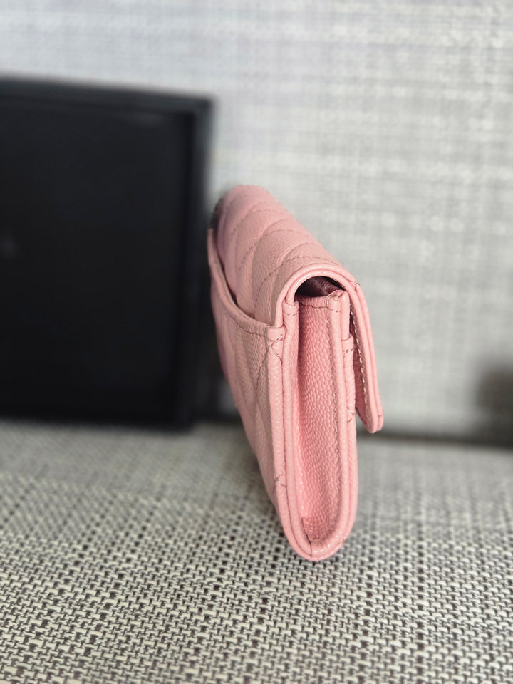 Chanel series 31 2021/2022 22C Pink Caviar LGHW Flap card holder