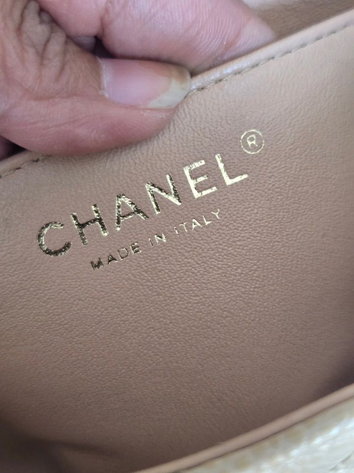 Chanel series 20 15C Collection Pearly Beige Caviar Brushed GHW Square Mini Flap Bag