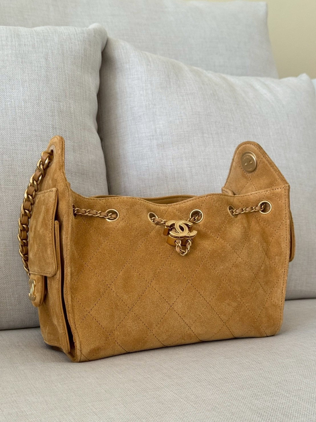 CHANEL 26C Camel Suede Aged GHW Mini 25 Hobo Bag