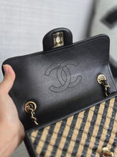 Load image into Gallery viewer, Chanel series 31 21P 2021 Pre spring/summer collection Raffia Black/Beige Mini Rectangular Flap Bag

