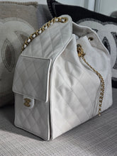 Load image into Gallery viewer, Chanel 25 White Caviar Aged GHW Hobo Bag size Medium with Detachable Pouch
