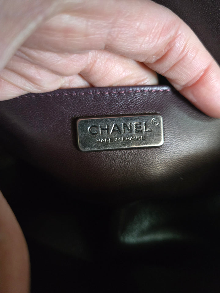 Chanel series 21 2015 Burgundy Lambskin Stingray Le Boy Flap Bag with RHW size Small