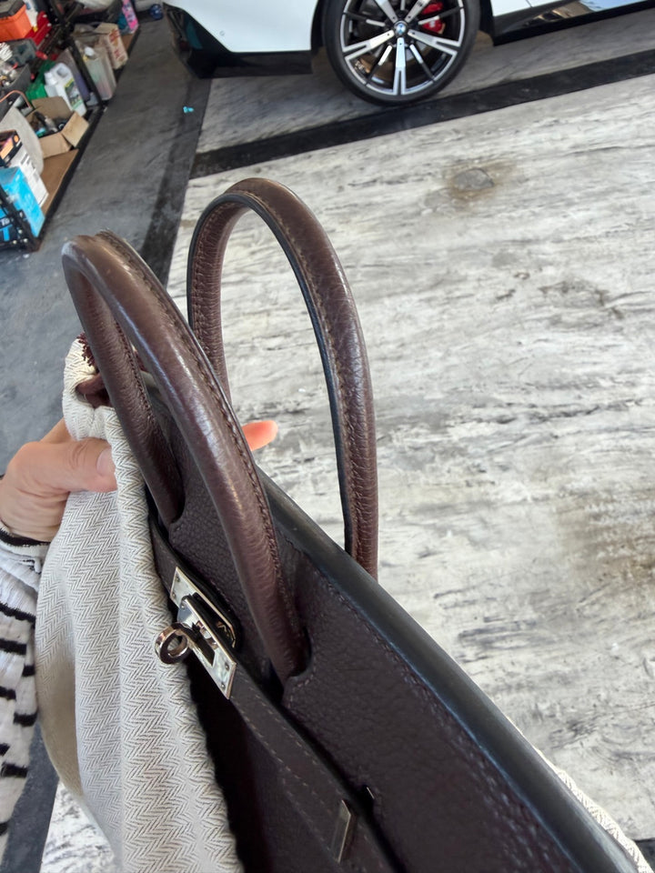 HERMES Cacao Togo Leather PHW Birkin 25 Stamp M in sq