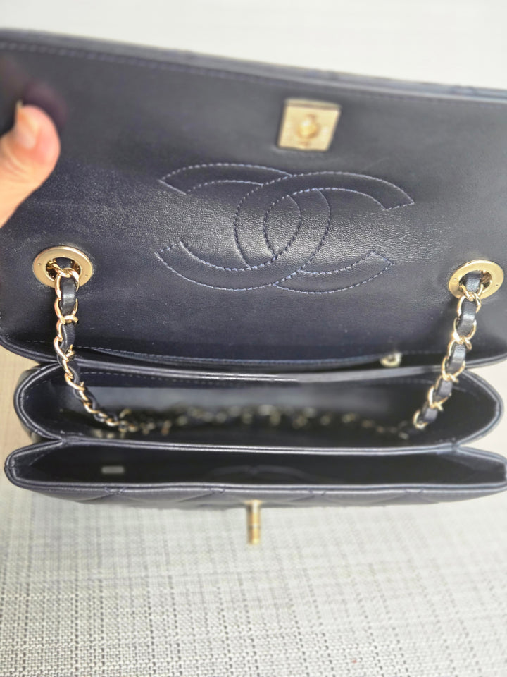 Chanel series 28 2019 Navy Lambskin Champagne GHW Trendy CC Flap Bag size Small with Detachable Strap