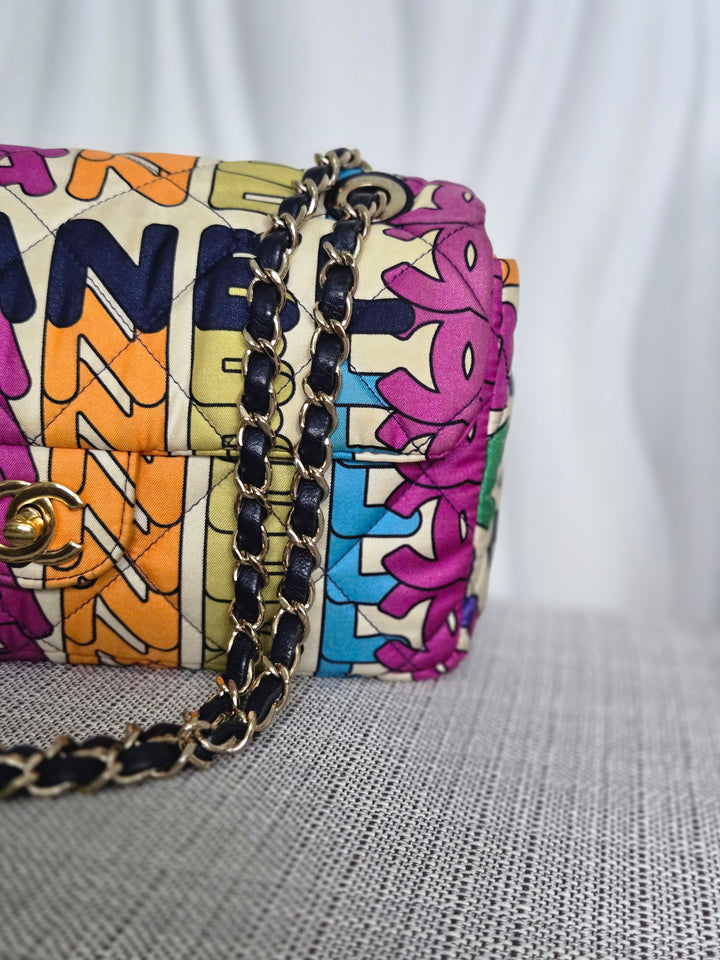 CHANEL 21K Collection 2021 Multicolor Rainbow Quilted Satin Medium Flap Bag LGHW