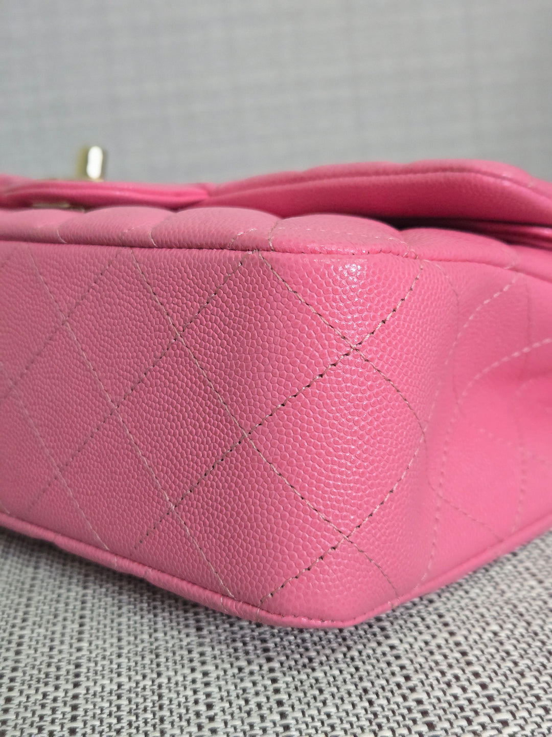 Chanel 21P 2021 Pre spring/summer collection Pink Caviar Champagne GHW 11.12 Timeless Classic Medium ML Double Flap Bag