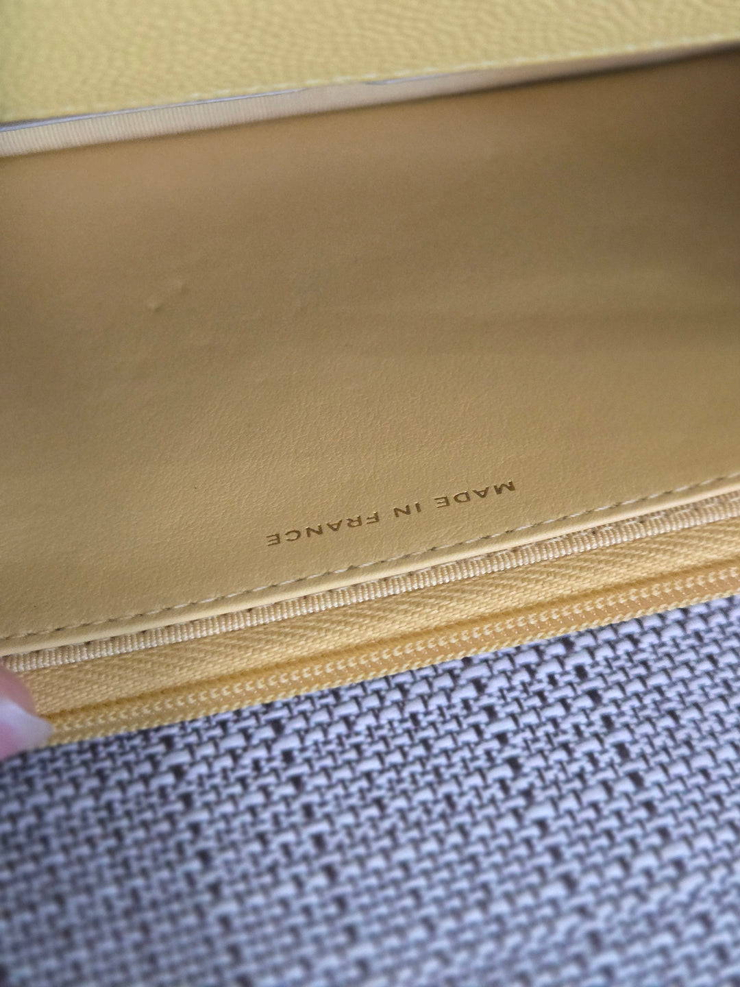 Chanel series 30 2020 Yellow Caviar LGHW Classic Wallet on chain (WOC)