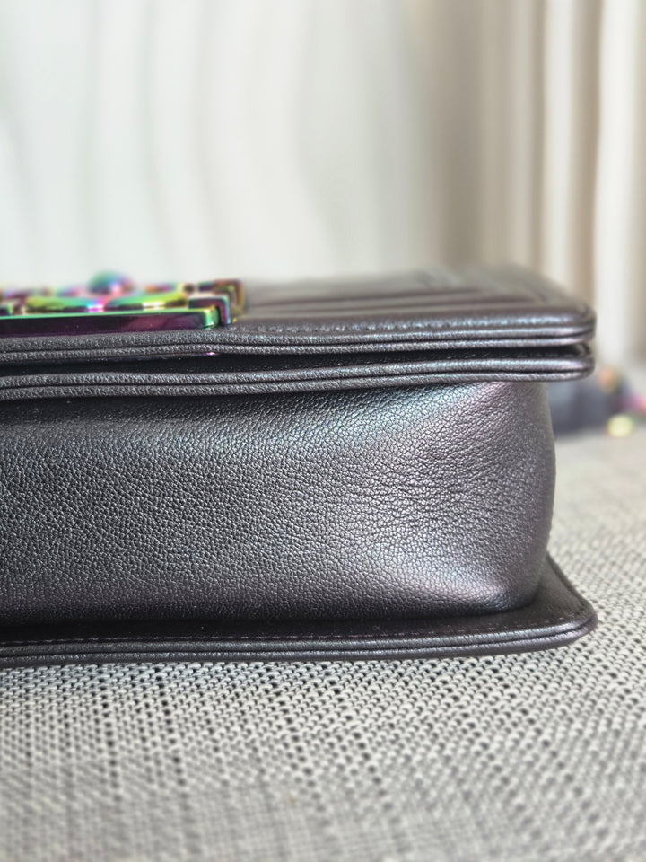 CHANEL series 21 16C Collection Iridescent Purple Calf skin Mermaid rainbow hardware SMALL Le Boy Flap Bag