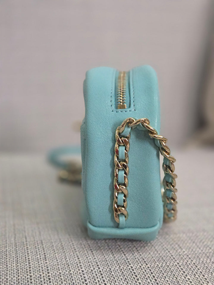 Chanel Series 26 2018/2019 19C Tiffany Blue Calfskin Casual Trip Camera Case Bag with Champagne GHW