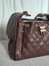 Load image into Gallery viewer, CHANEL 25K Collection Brown Caviar Aged GHW 25 Hobo Bag size SMALL
