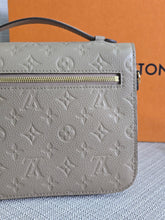 Load image into Gallery viewer, Louis Vuitton LV Pochette Metis Turtledove/Dune Emprinted Leather
