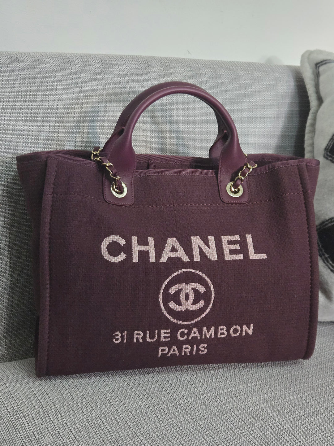Chanel 24B 2024 Fall/Winter Collection Burgundy Tweed Deauville Tote with Leather top handle size small and Detachable pouch