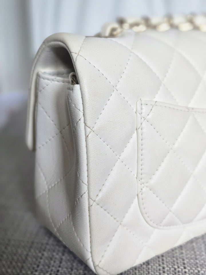 CHANEL series 23 2016 White Lambskin LGHW Mini Rectangular Flap Bag