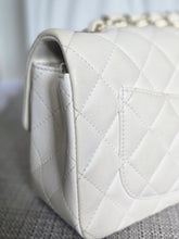 Load image into Gallery viewer, CHANEL series 23 2016 White Lambskin LGHW Mini Rectangular Flap Bag
