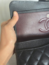 Load image into Gallery viewer, CHANEL series 29 2020 Black Caviar SHW SMALL Timeless Classic Double Flap Bag
