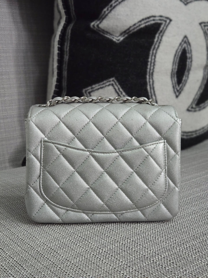 Chanel Series 31 21P 2021 Pre Spring/Summer Collection Iridescent Silver lambskin SHW Square Mini Flap Bag