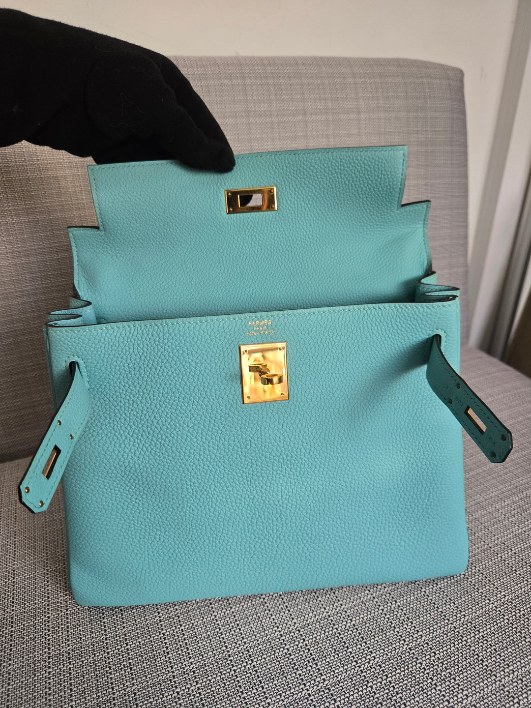 Hermes Kelly 28 in Bleu Atoll Togo Leather GHW
