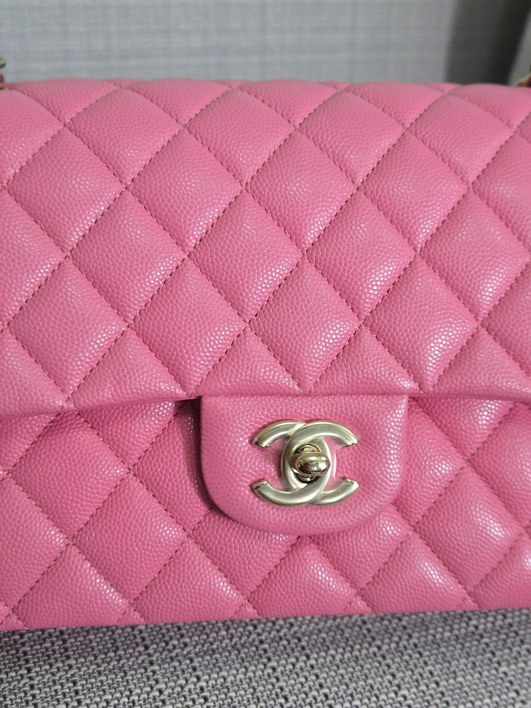 Chanel 21P 2021 Pre spring/summer collection Pink Caviar Champagne GHW 11.12 Timeless Classic Medium ML Double Flap Bag