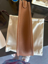 Load image into Gallery viewer, HERMES Gold Clemance Leather with GHW Mini Evelyne 16 TPM with detachable strap stamp W 2025
