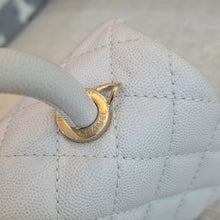 Load image into Gallery viewer, CHANEL 18P series 29 Light Grey Caviar LGHW Coco Handle Size Small with Detachable Shoulder strap
