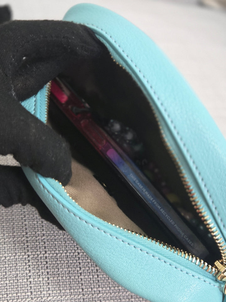 Chanel Series 26 2018/2019 19C Tiffany Blue Calfskin Casual Trip Camera Case Bag with Champagne GHW