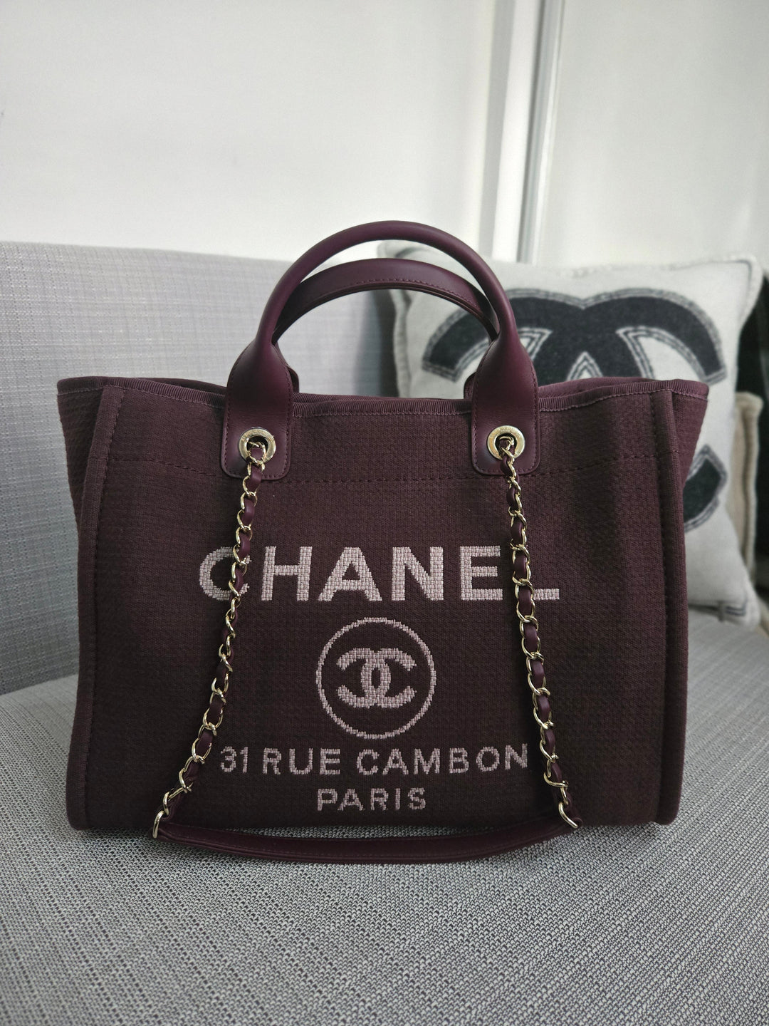 Chanel 24B 2024 Fall/Winter Collection Burgundy Tweed Deauville Tote with Leather top handle size small and Detachable pouch