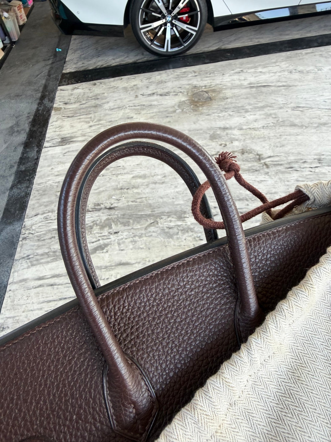 HERMES Cacao Togo Leather PHW Birkin 25 Stamp M in sq