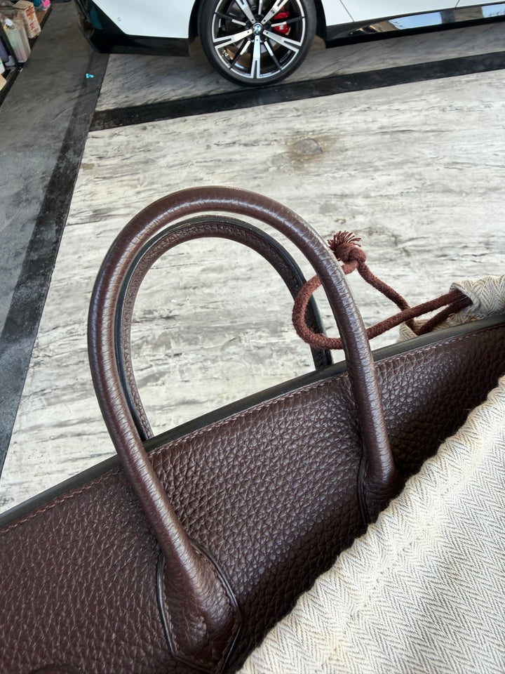 HERMES Cacao Togo Leather PHW Birkin 25 Stamp M in sq