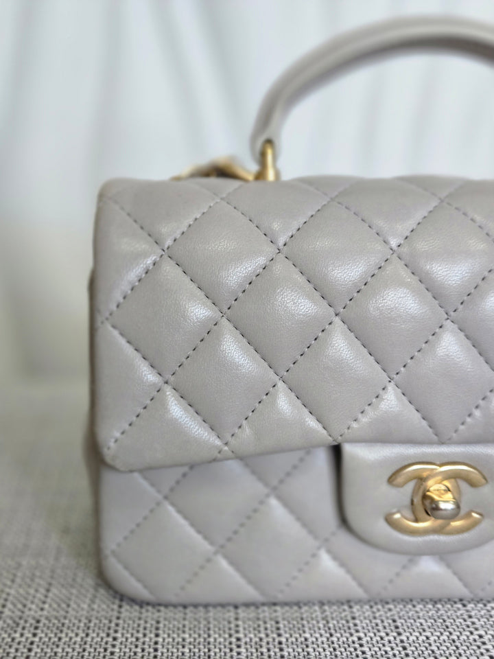 CHANEL 21A light Grey Lambskin Aged GHW Mini Rectangular Flap Bag with Top Handle