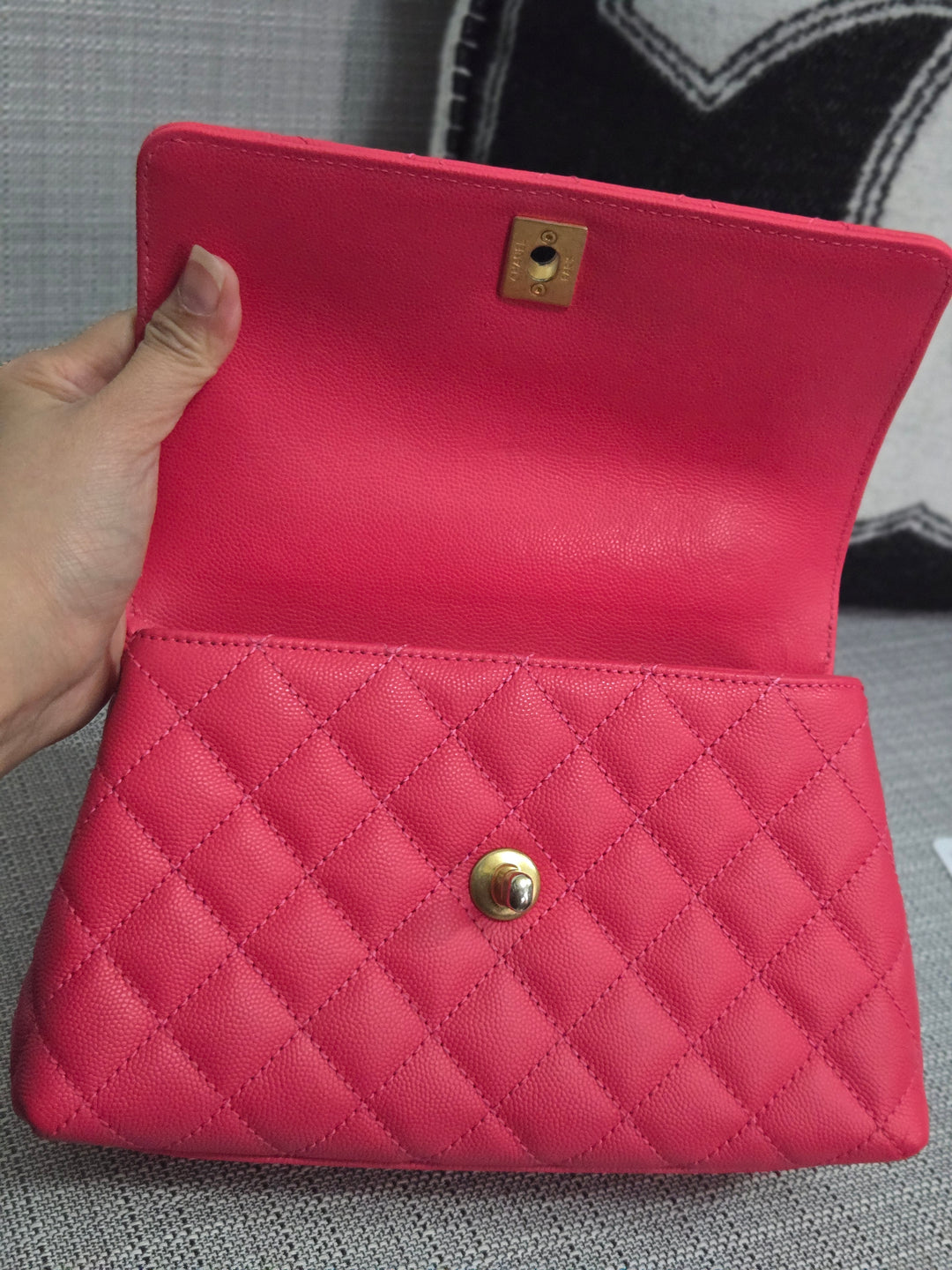 Chanel 23P 2023 Pre Spring/Summer Collection Pink Caviar Aged GHW Coco Handle with Detachable Strap and enchained handle size Small