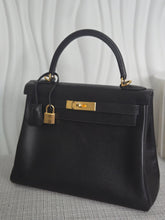 Load image into Gallery viewer, Hermes Noir/Black Epsom Leather GHW Kelly 28 stamp N 2010
