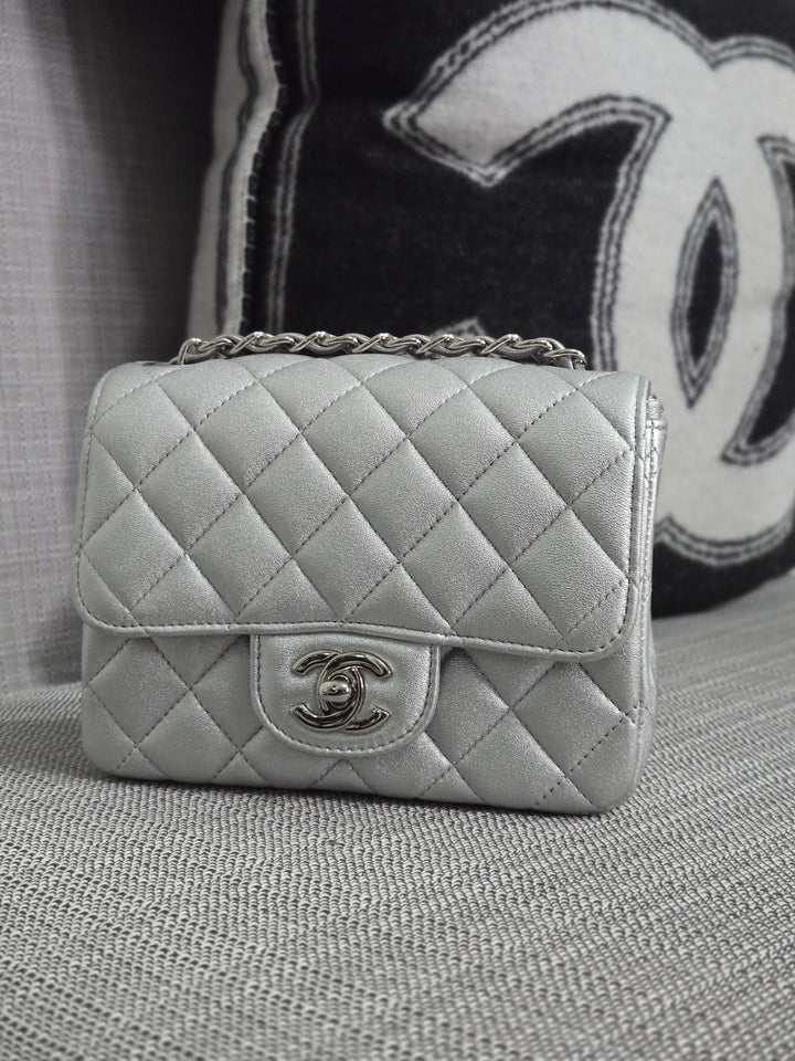Chanel Series 31 21P 2021 Pre Spring/Summer Collection Iridescent Silver lambskin SHW Square Mini Flap Bag