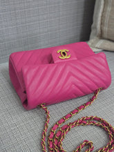 Load image into Gallery viewer, Chanel series 21 2015 Hot Pink Lambskin Chevron Mini Rectangular Flap Bag with Yellow GHW
