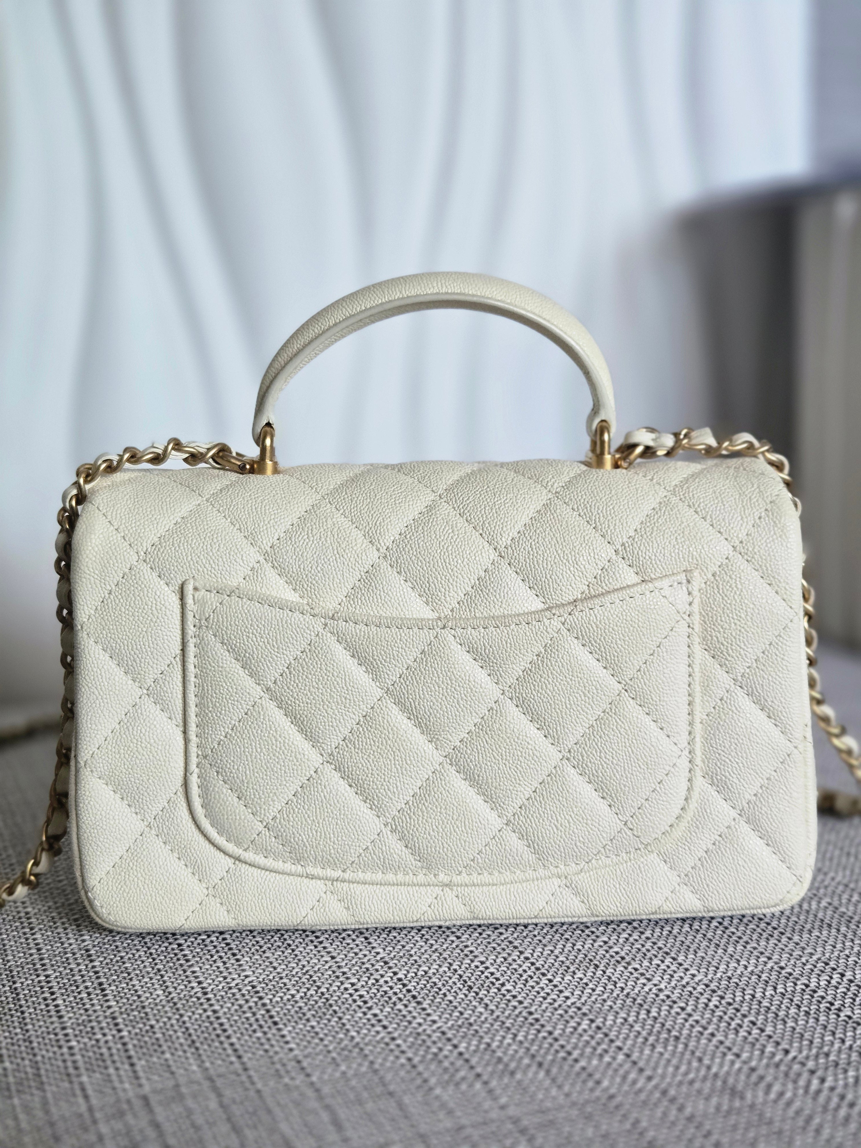 CHANEL 21S Series 31 White Caviar Aged GHW Top Handle Mini