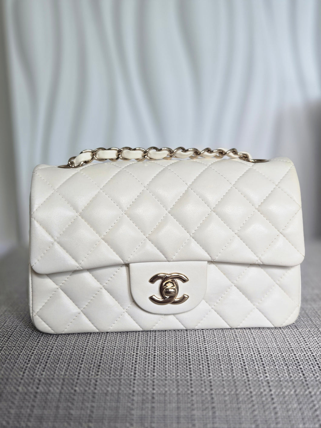 CHANEL series 23 2016 White Lambskin LGHW Mini Rectangular Flap Bag