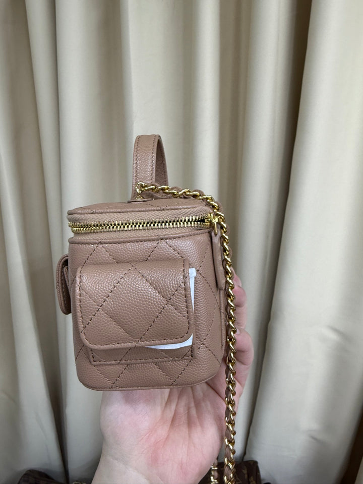 CHANEL Dark Beige Caviar Quiled Polly Pockets Cargo Small Vanity Case with Aged GHW