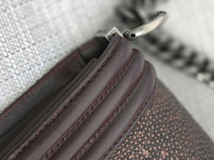 Chanel series 21 2015 Burgundy Lambskin Stingray Le Boy Flap Bag with RHW size Small